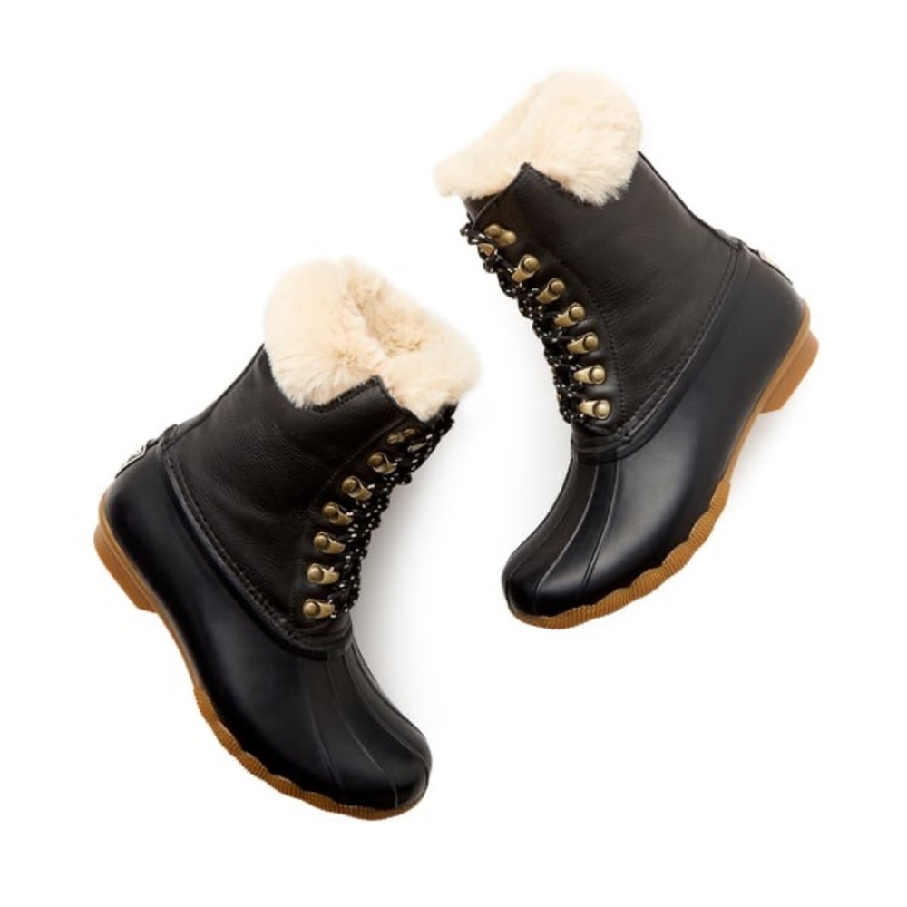 Limited Release: Sperry x Goop Saltwater boots, black with fur